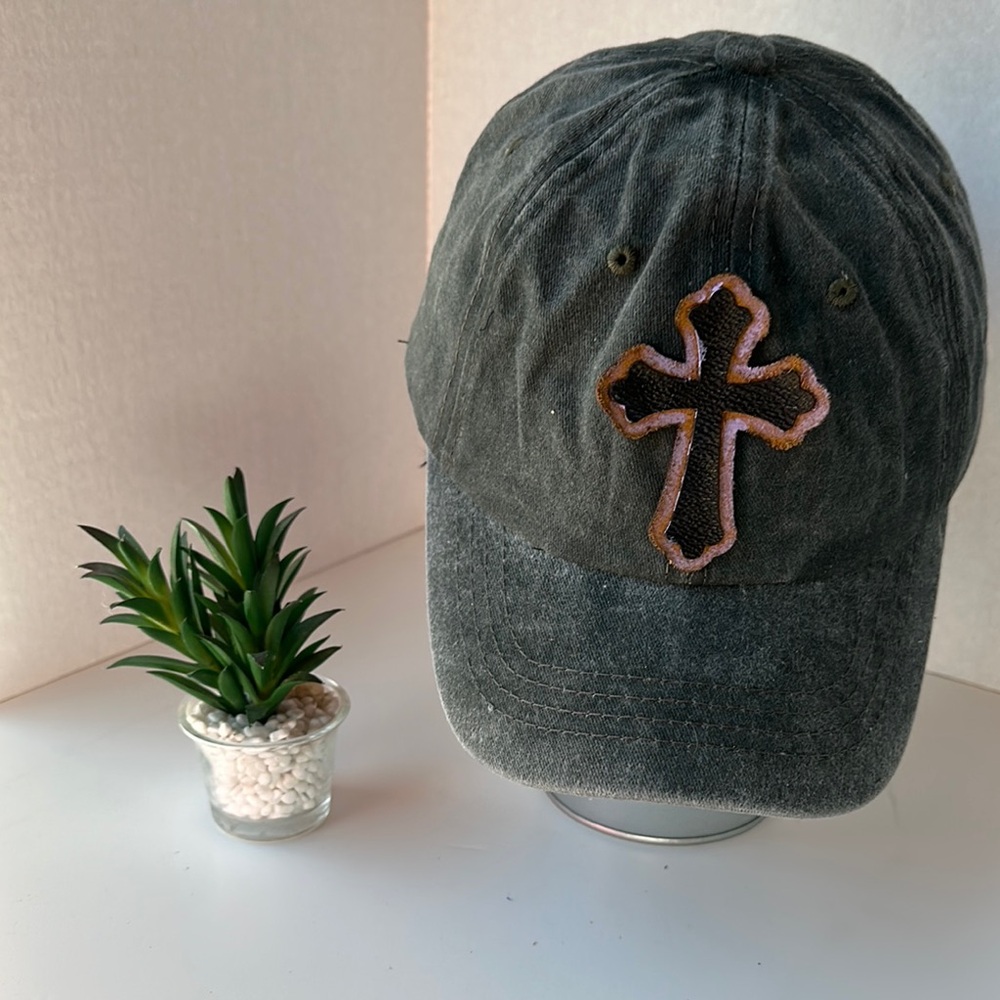 Custom 100% Cotton Ball Cap 
Authentic Louis Vuitton Monogram Canvas